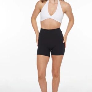 CSB Serenity short 5" never worn Size Medium